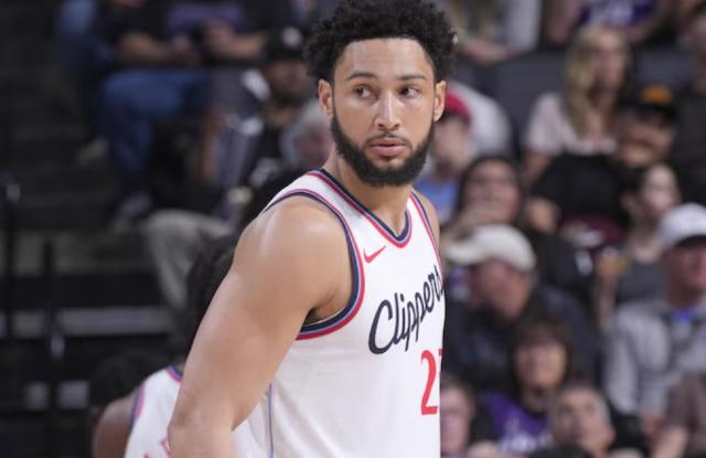 kaiyun-西蒙斯拒绝尼克斯底薪 退役边缘他派头依然不小