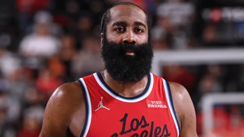 开云体育-哈登常规时间22中8、三分12中2得到23分2篮板10助攻1断1帽