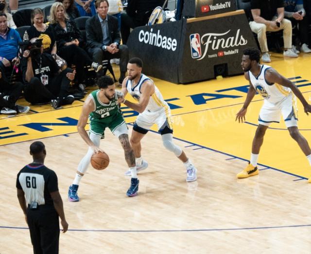 开云在线-低迷后反弹已是常规操作 獭兔期待G2找回进攻手感